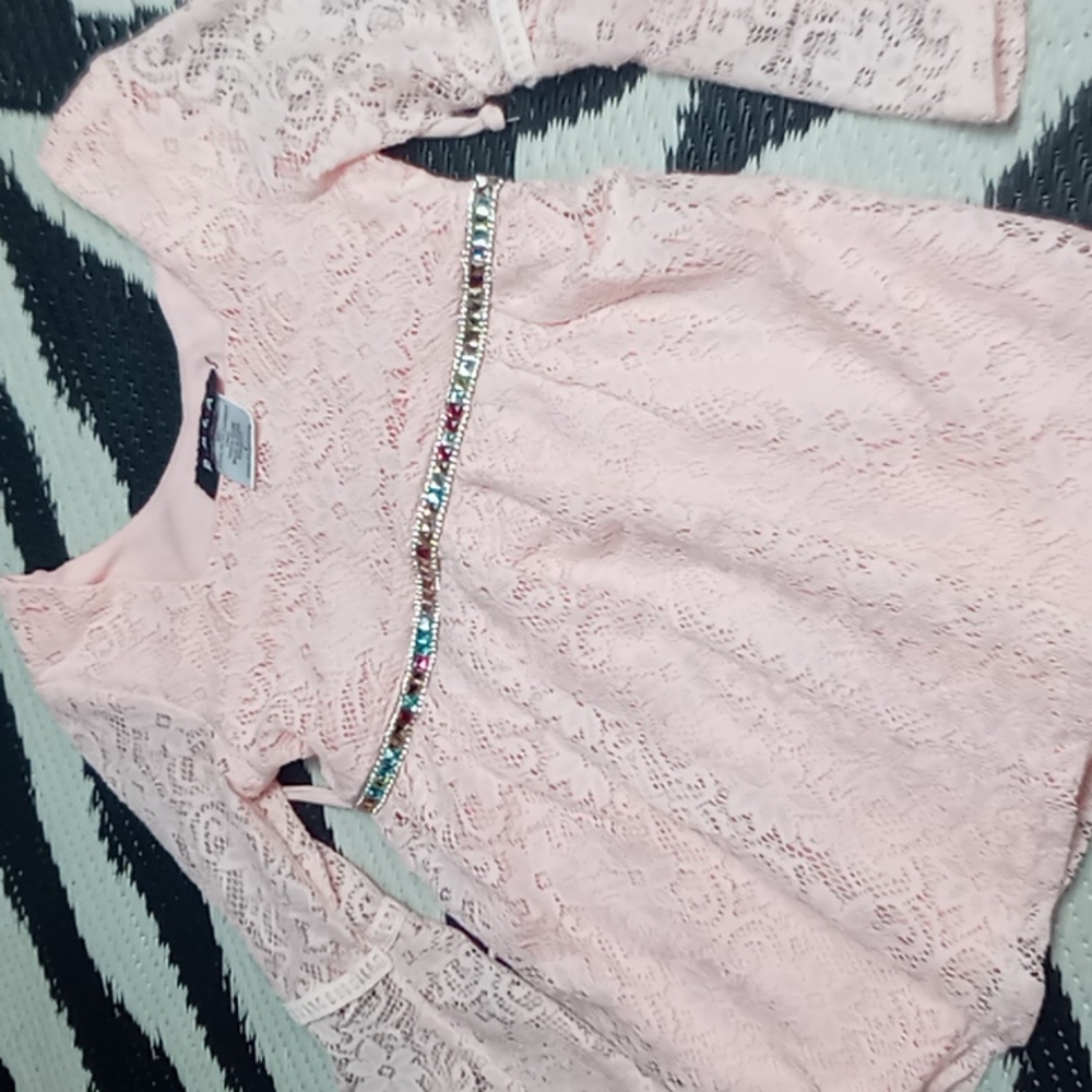RMLA LACE TOP - Picture 6 of 10
